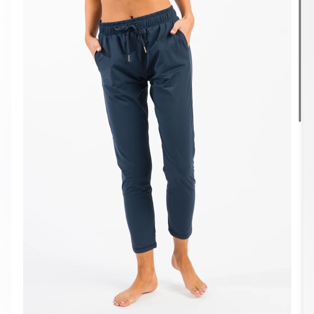 ZYIA Activewear Women’s Everywhere Pants
